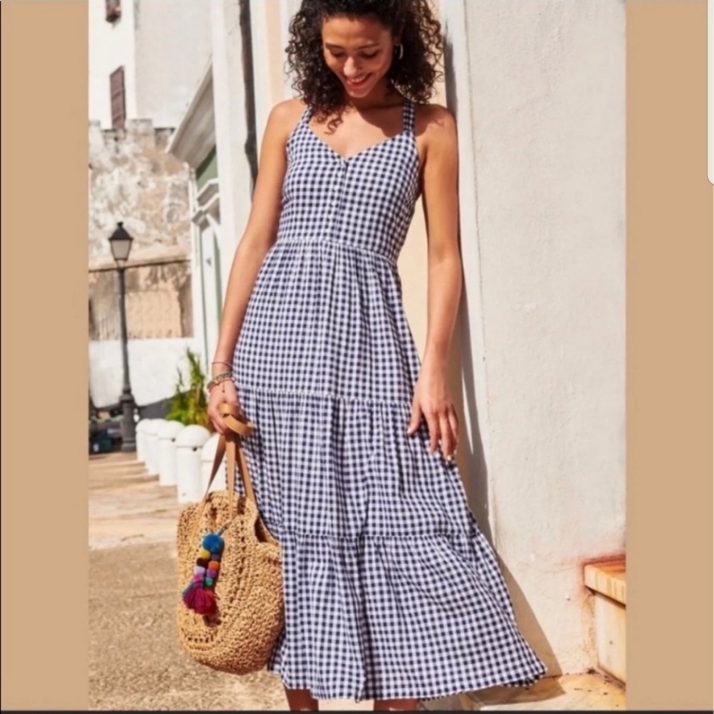 Old Navy maxi sundress.